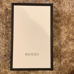 Gucci box